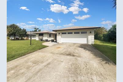 9 Coral Reef Court S - Photo 1