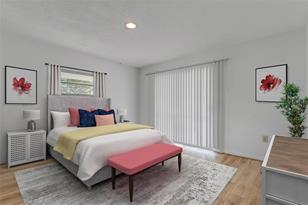 2351 Woodcrest Dr - Photo 5