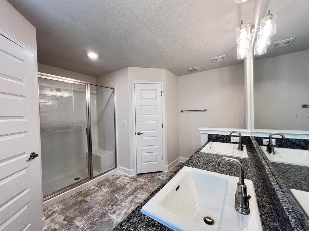 2026 Rio Grande Cyn Loop, Kissimmee FL 34759-5964 exterior