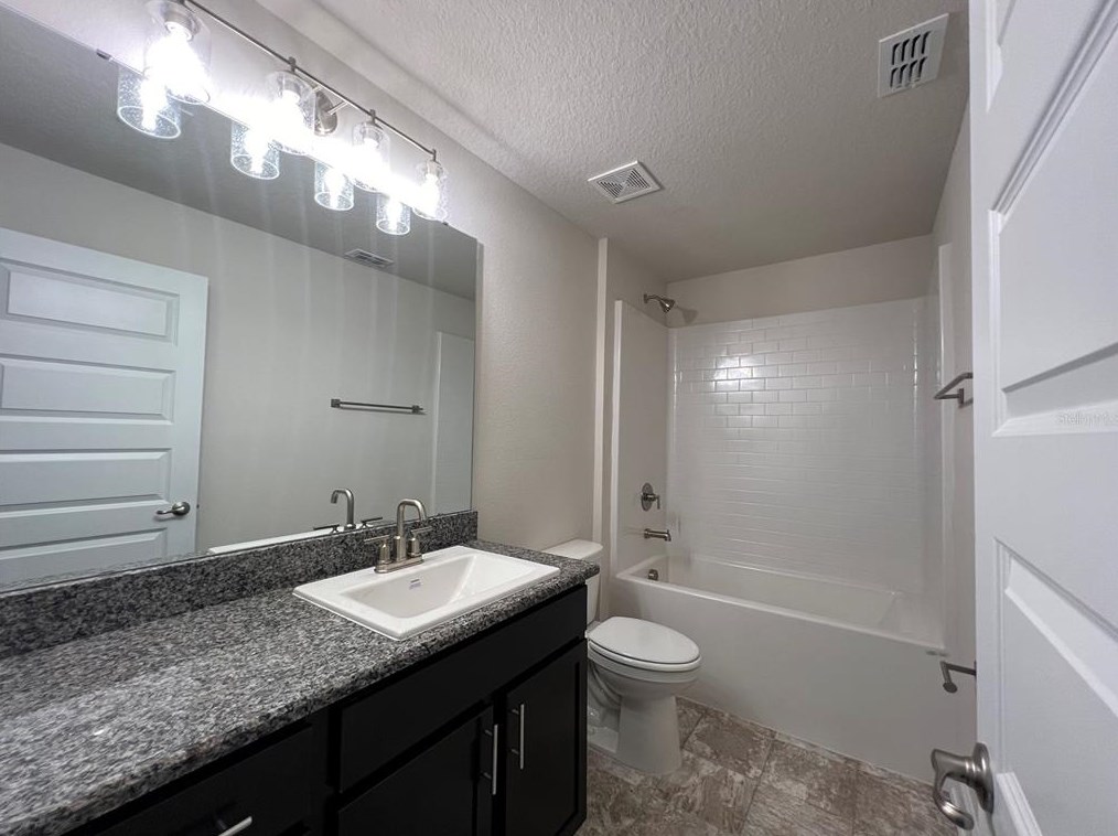 2026 Rio Grande Cyn Loop, Kissimmee FL 34759-5964 exterior