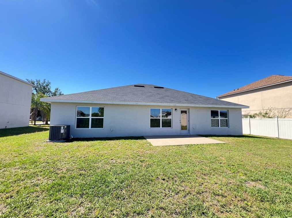 2026 Rio Grande Cyn Loop, Kissimmee FL 34759-5964 exterior