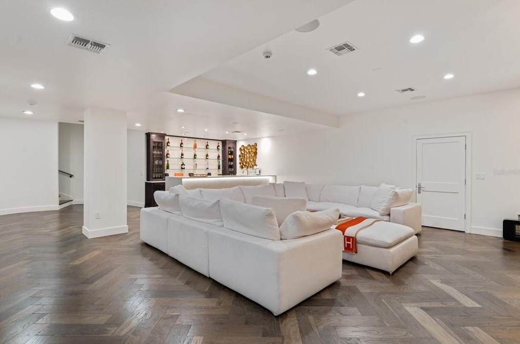 1001 Anchorage Ct, Winter Park FL  exterior