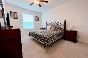 2302 Silver Palm Dr, Kissimmee, FL 34747 - Photo 15
