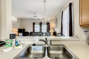 702 Calabria Ave, Davenport, FL 33897 - Photo 5