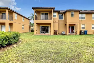 702 Calabria Ave, Davenport, FL 33897 - Photo 43