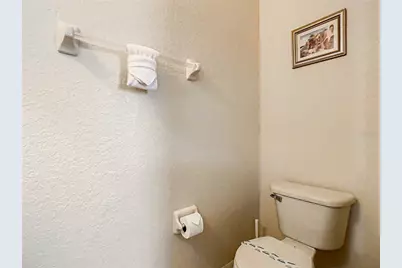 702 Calabria Ave, Davenport, FL 33897 - Photo 17