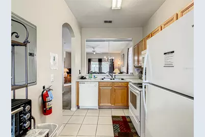 702 Calabria Ave, Davenport, FL 33897 - Photo 7