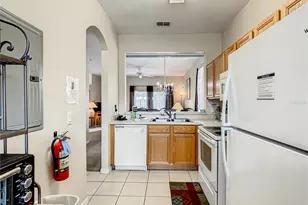 702 Calabria Ave, Davenport, FL 33897 - Photo 7