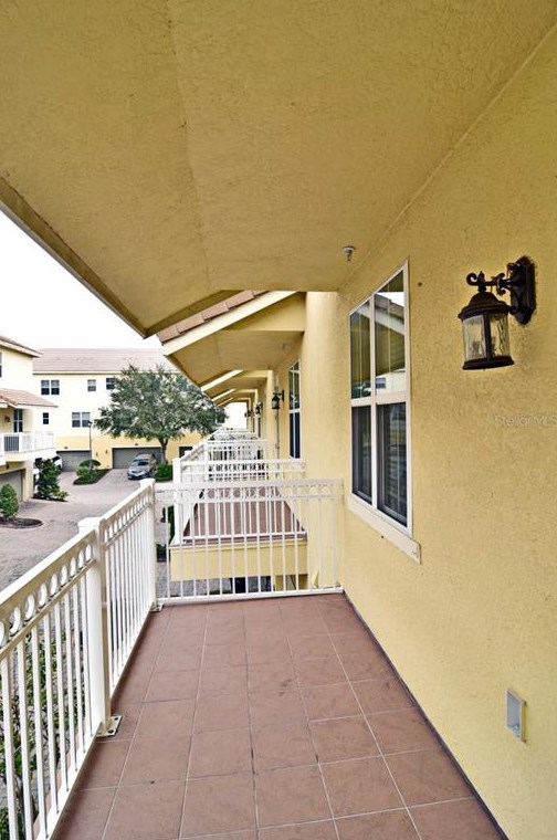 657 Hangnest Ln, Lake Mary FL  32746-7658 exterior