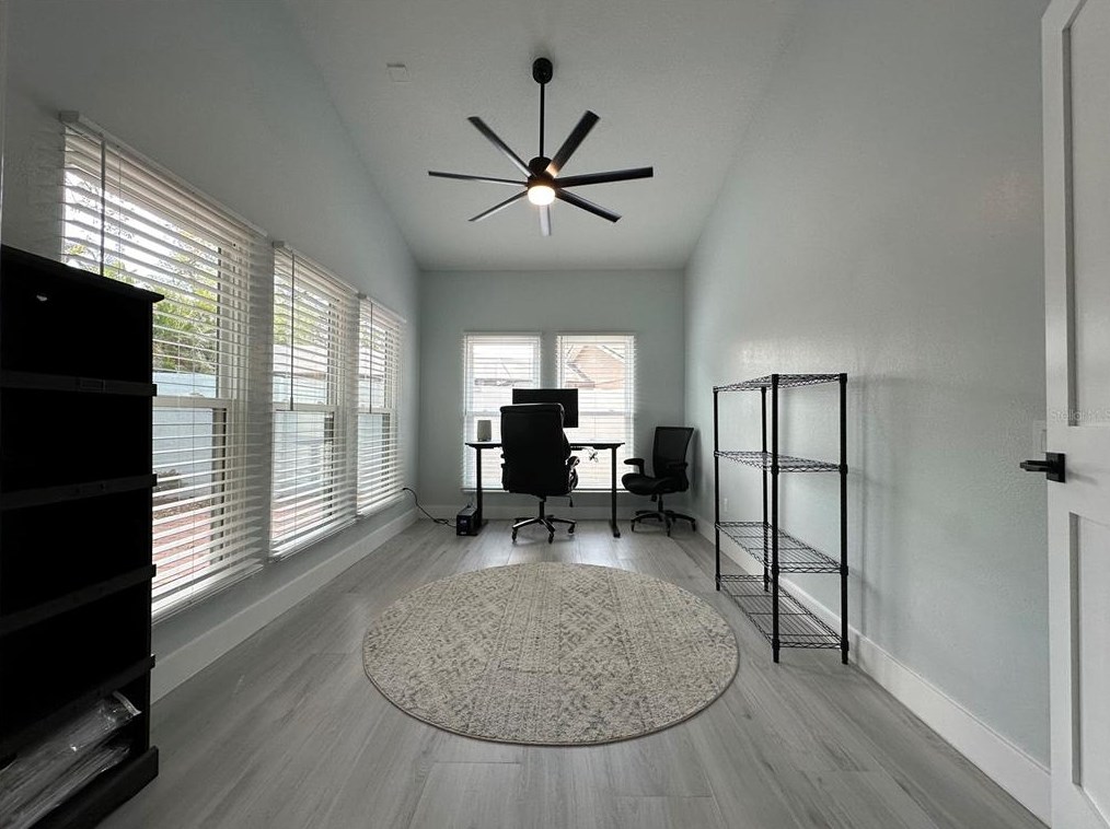 7705 Apple Tree Cir, Orlando FL  32819-4682 exterior