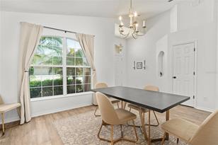 2456 Farringdon Dr, Tavares, FL 32778 - Photo 3