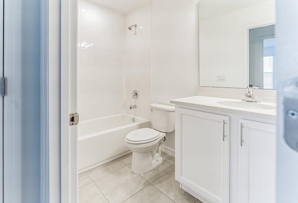 6525 Cyrils Dr, Saint Cloud FL  34771-9205 exterior