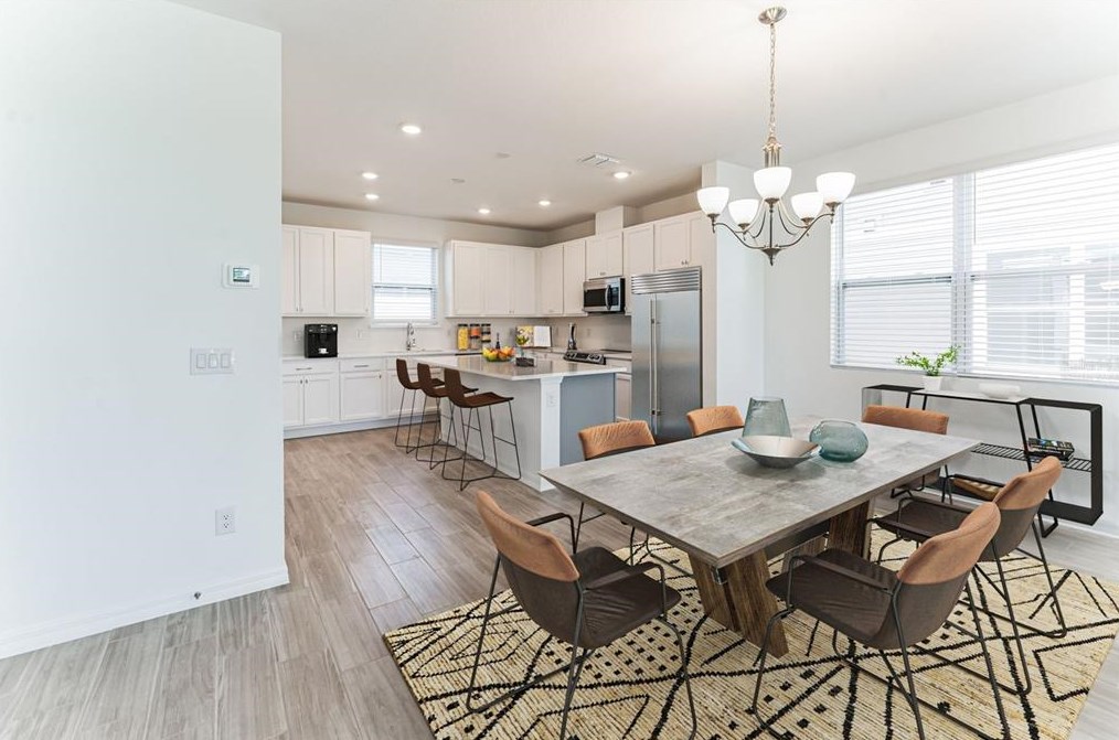 6525 Cyrils Dr, Saint Cloud FL  34771-9205 exterior