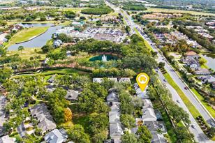208 Wimbledon Cir, Lake Mary, FL 32746