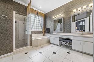 208 Wimbledon Cir - Photo 23