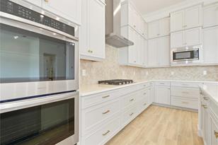 988 Signet Dr - Photo 3