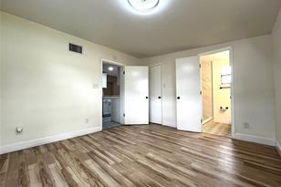 6430 Summit Dr - Photo 17