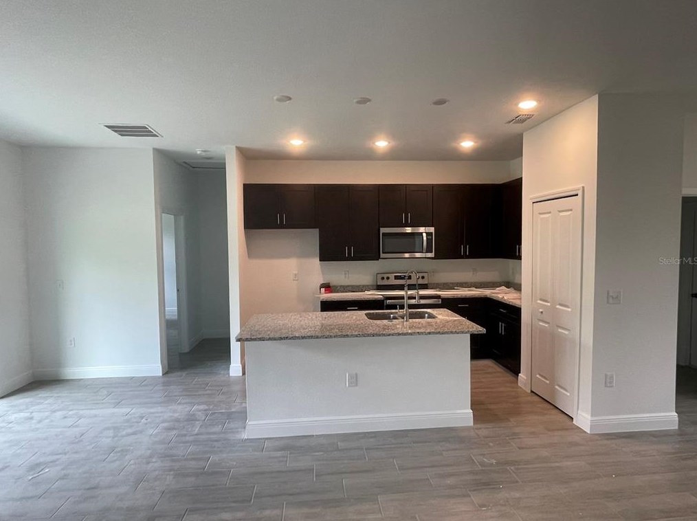 15990 55th Avenue Rd, Ocala FL  34473-3004 exterior