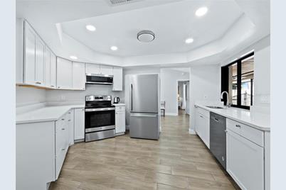 516 Casas Bonitas Way, Nokomis, FL 34275 - Photo 11