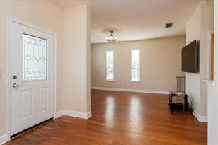 2416 Formosa Ave - Photo 3