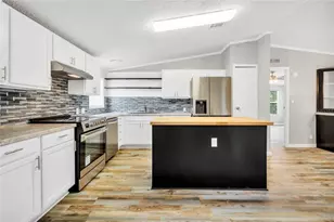 26634 June Ave, Eustis, FL 32736 - Photo 9