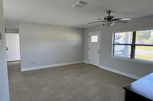 1301 Bailey Ave - Photo 3