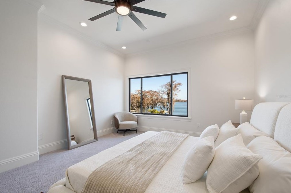 570 Manor Rd, Maitland FL  32751-5760 exterior