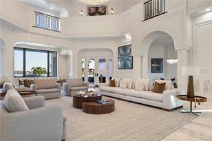 570 Manor Rd - Photo 9