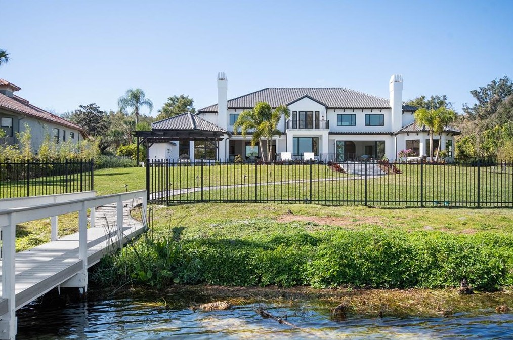 570 Manor Rd, Maitland FL  32751-5760 exterior