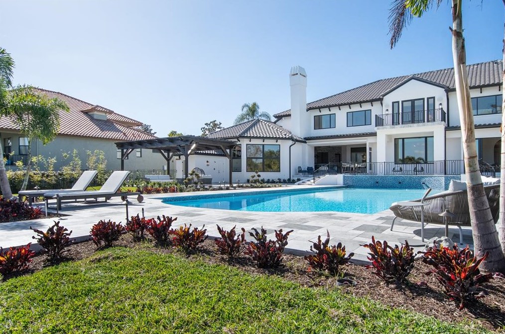 570 Manor Rd, Maitland FL  32751-5760 exterior