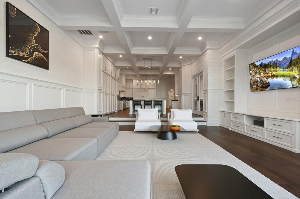 570 Manor Rd, Maitland FL  32751-5760 exterior