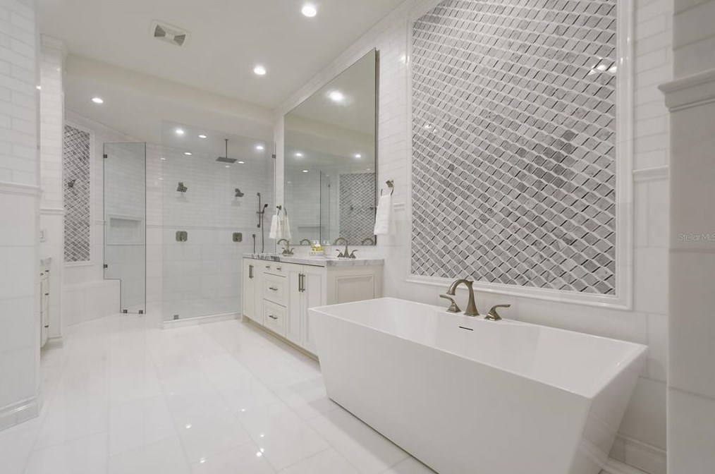 570 Manor Rd, Maitland FL  32751-5760 exterior