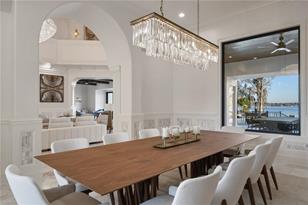 570 Manor Rd, Maitland FL  32751-5760 exterior