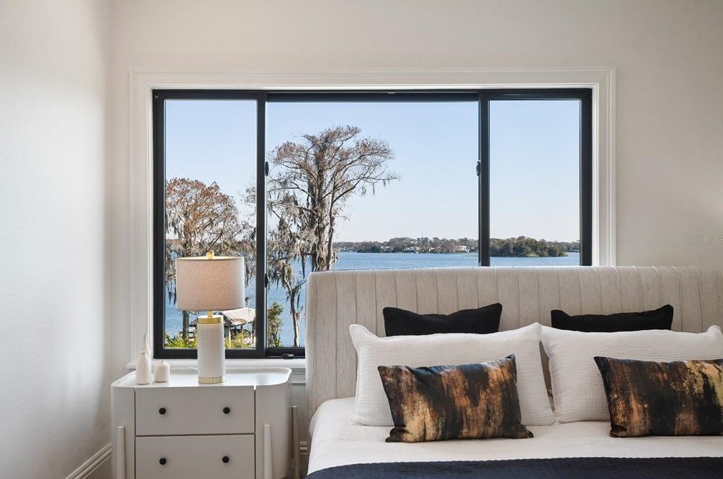 570 Manor Rd, Maitland FL  32751-5760 exterior