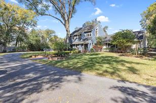 1942 Hempel Ave - Photo 3