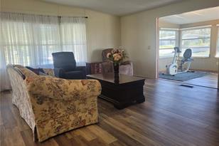 2236 Evergreen Cir - Photo 15