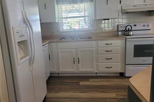 2236 Evergreen Cir - Photo 7