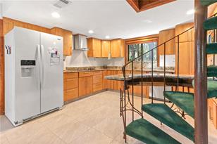 624 Silver Creek Dr - Photo 9