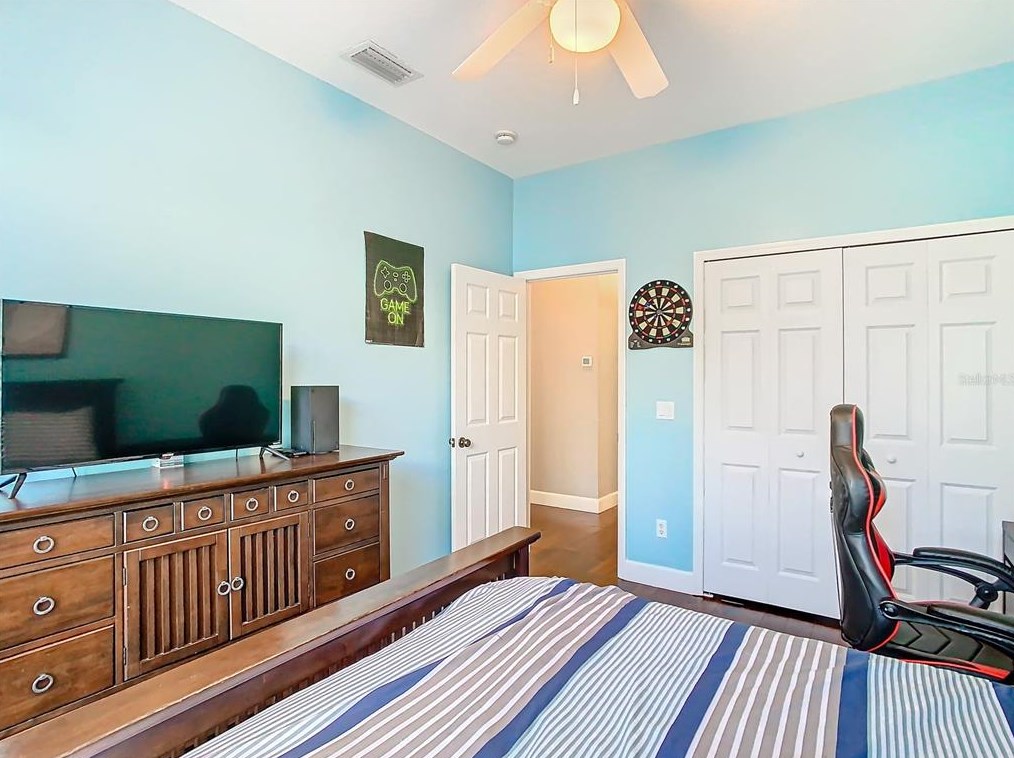 104 Pine Side Dr, De Bary FL  32713-2520 exterior