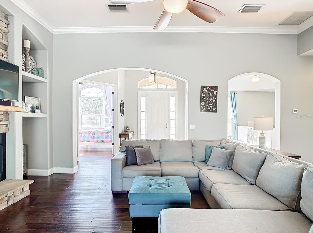 104 Pine Side Dr, De Bary FL  32713-2520 exterior