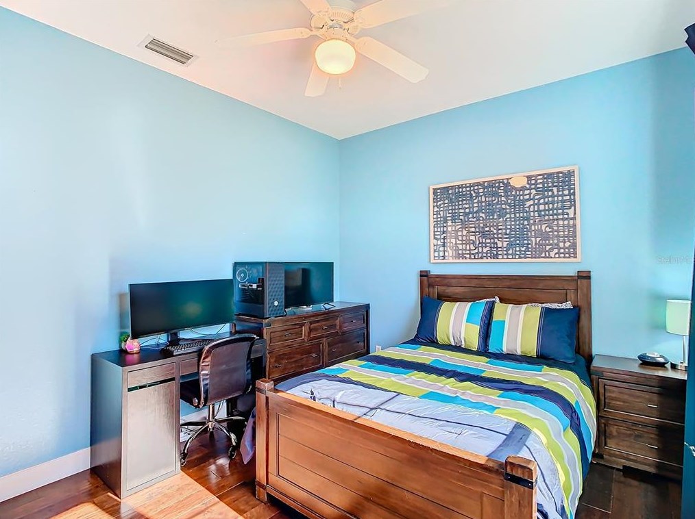 104 Pine Side Dr, De Bary FL  32713-2520 exterior