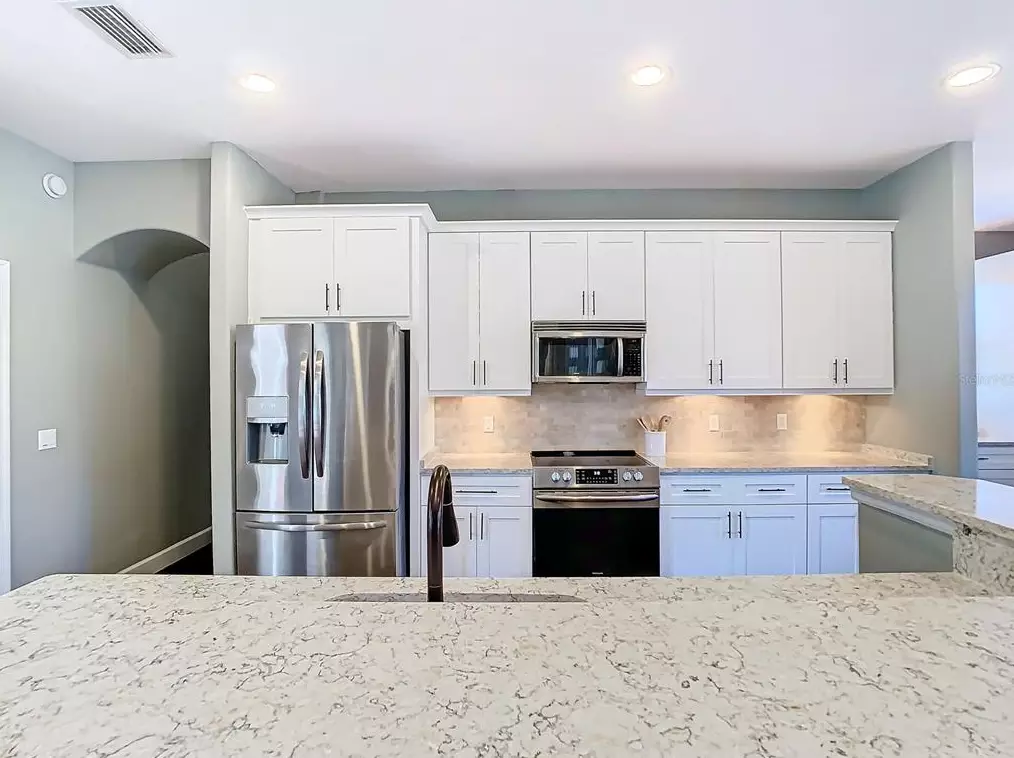 104 Pine Side Dr, De Bary FL  32713-2520 exterior