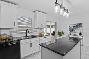 3645 Stonefield Dr - Photo 3