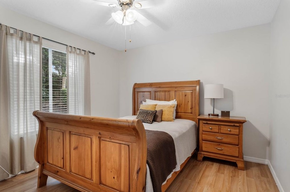 110 Oak View Cir, Lake Mary FL  32746-4201 exterior