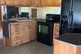 9736 Warrick St - Photo 5