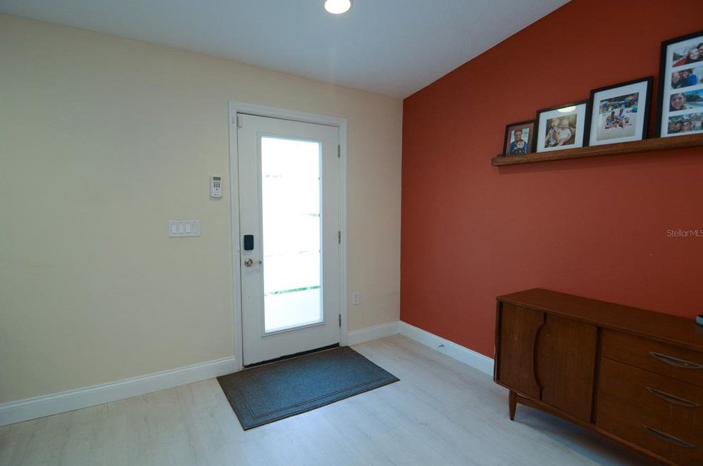 2361 Dartmouth Rd, Deland FL  32724-8406 exterior