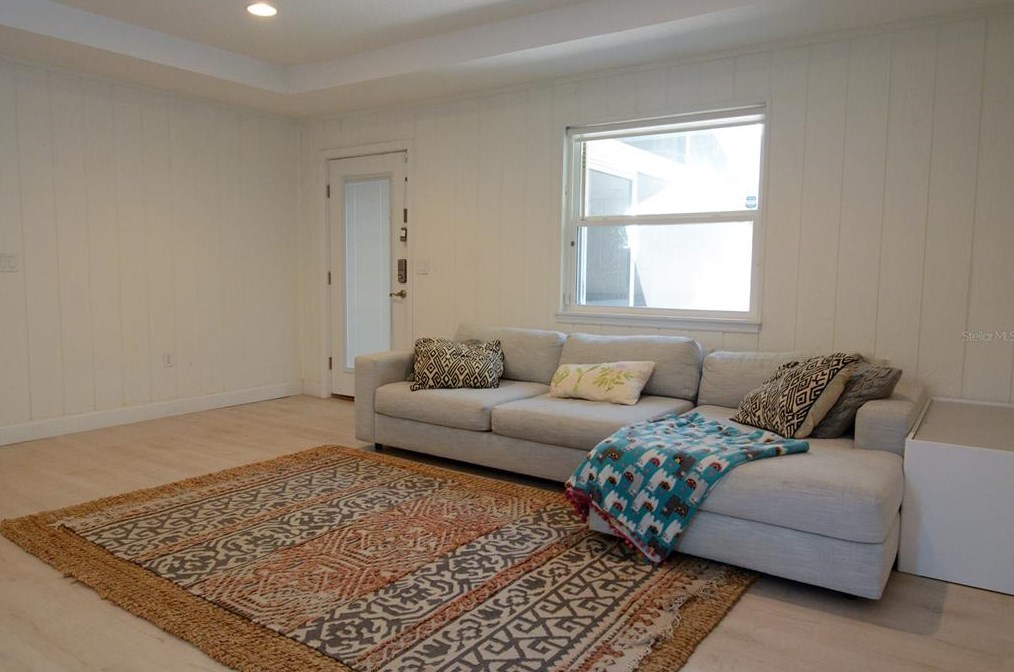 2361 Dartmouth Rd, Deland FL  32724-8406 exterior