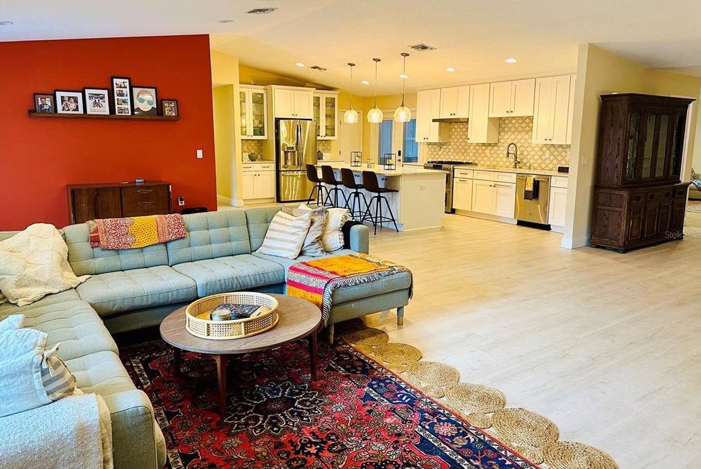 2361 Dartmouth Rd, Deland FL  32724-8406 exterior