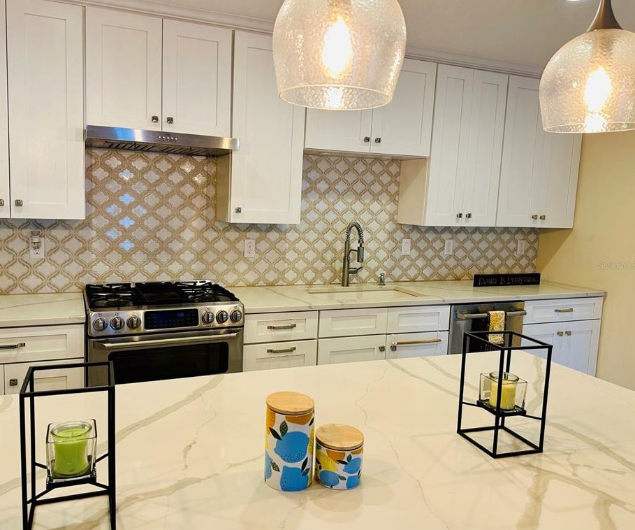 2361 Dartmouth Rd, Deland FL  32724-8406 exterior