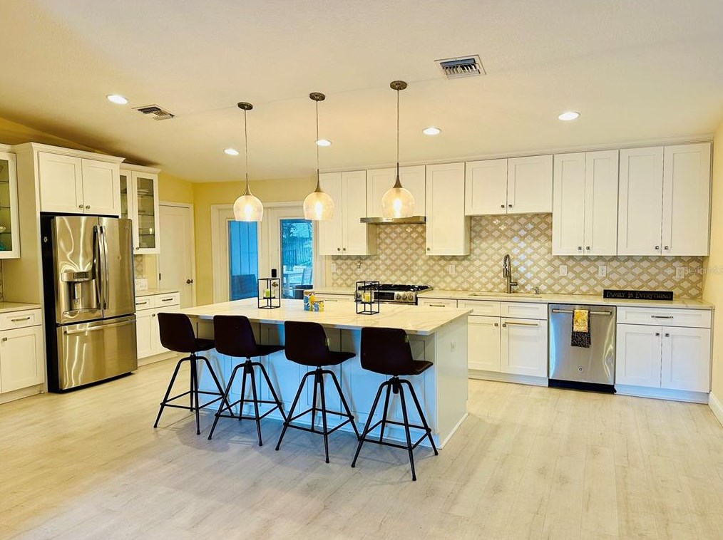 2361 Dartmouth Rd, Deland FL  32724-8406 exterior